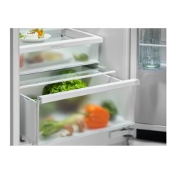 Electrolux Electrolux ENT6ME18SX Frigorifero Congelatore da Incasso Bianco 248L No Frost Classe E